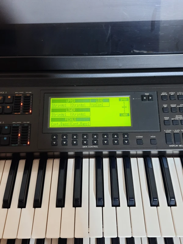 Yamaha Electone EL90T